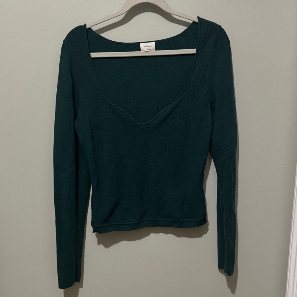 Aritzia Wilfred Deep Green Long Sleeve Tuscany Sweater